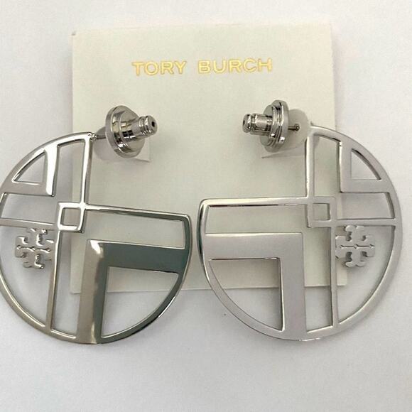 New Tory Burch Silver Logo Chevron Stud Hoop Earrings - Picture 4 of 5